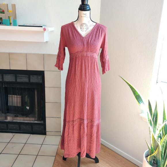 Knox Rose Dresses & Skirts - Knox Rose 3/4 Sleeve V-Neck Clip Dot Terracotta Maxi Dress Size  M